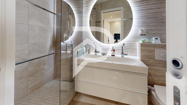Maison 6 pièces 235 m2