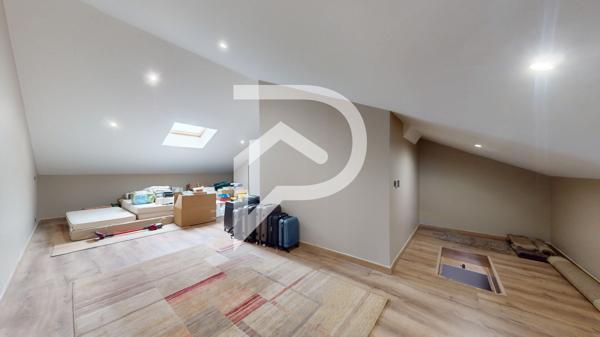 Maison 6 pièces 235 m2
