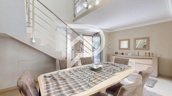 Maison 6 pièces 235 m2