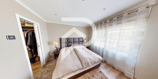 Maison 6 pièces 235 m2
