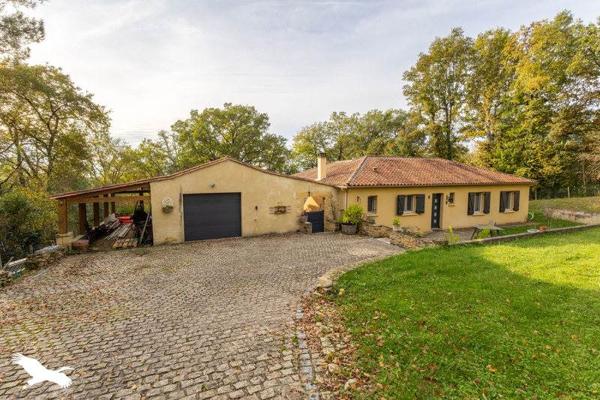 Maison à vendre |  Nojals-et-Clotte |  5 pièces | 120 m²