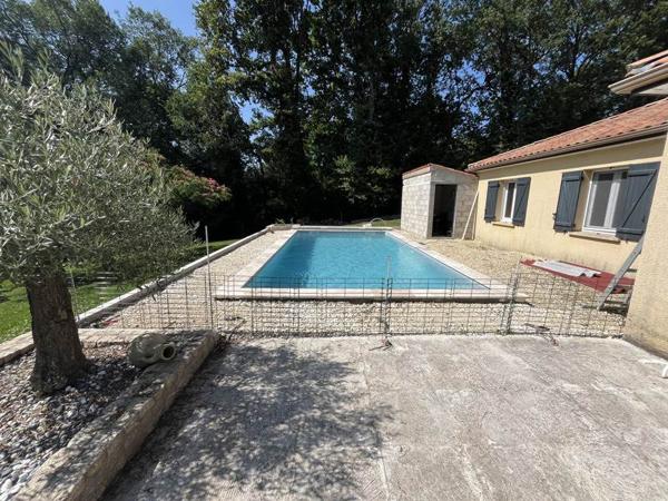 Maison à vendre |  Nojals-et-Clotte |  5 pièces | 120 m²