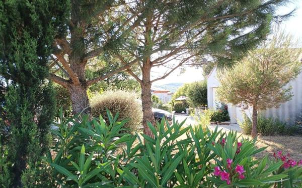 Maison à louer    3 pièces • 75 m2 Montclar