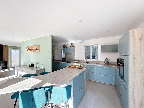 Maison T4 à vendre sur Saint Maximin la Sainte Baume au calme