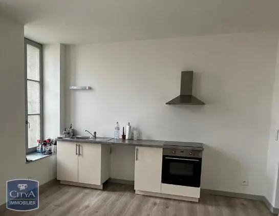 Appartement à louer 4 pièces 119.36m² Charleville-Mézières (08000)