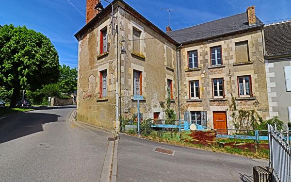 Maison à vendre    7 pièces • 229 m2 Sury-en-Vaux