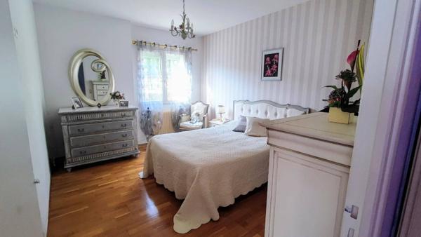 MAISON avec dépendance, grenier aménageable