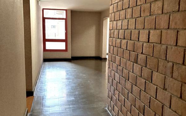 Appartement à vendre    3 pièces • 69,72 m2 Pantin