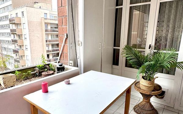 Appartement à vendre    3 pièces • 69,72 m2 Pantin