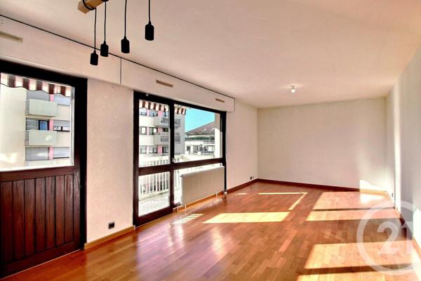 Appartement F3 Bis à vendre  3 pièces - 76 m2 ANNEMASSE - 74