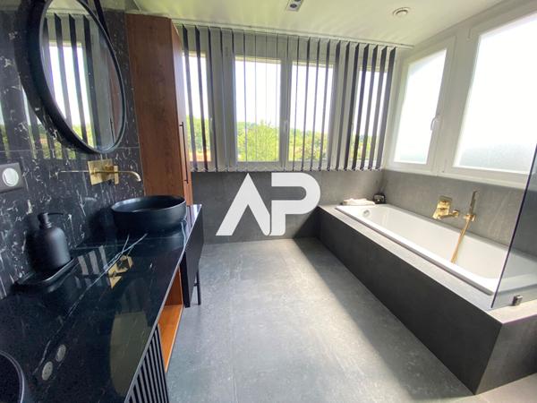 Maison Groslay 6 pièces 185 m2 €649 500 ** - Référence 1315