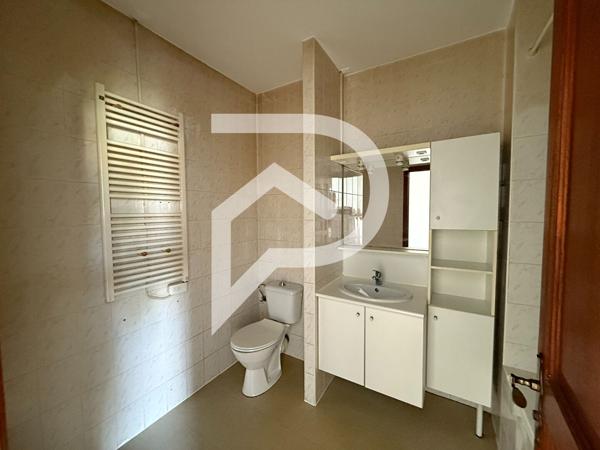 Immeuble 920 m2
