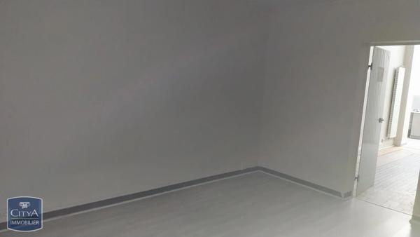 Local commercial à louer 88.4m²