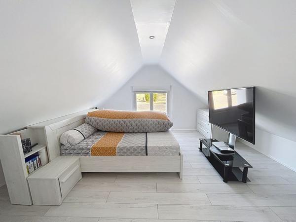 Maison Brain Sur Allonnes 4 pièce(s) 140 m2