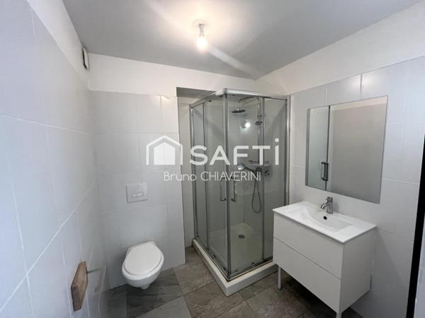 A vendre villa  2 appartements T4 +T3