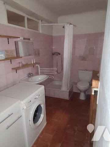 Appartement à rénover au coeur du Village