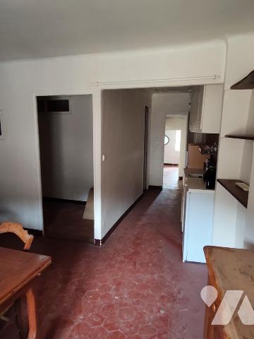 Appartement à rénover au coeur du Village