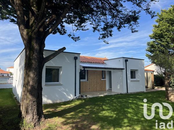 Maison 4 pièces de 84 m² à Brem-sur-Mer (85470)