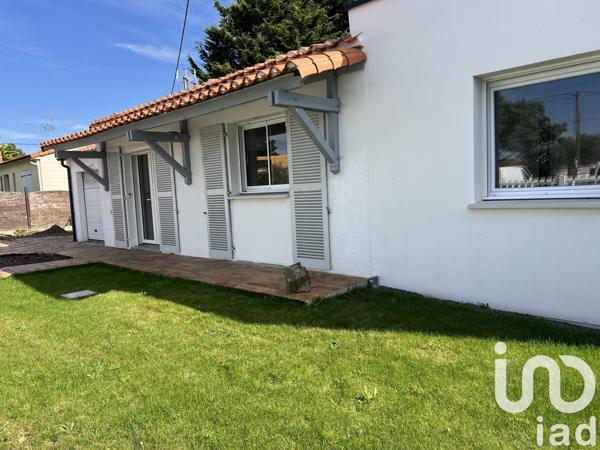 Maison 4 pièces de 84 m² à Brem-sur-Mer (85470)