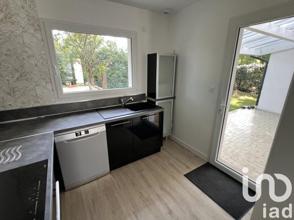 Maison 4 pièces de 84 m² à Brem-sur-Mer (85470)