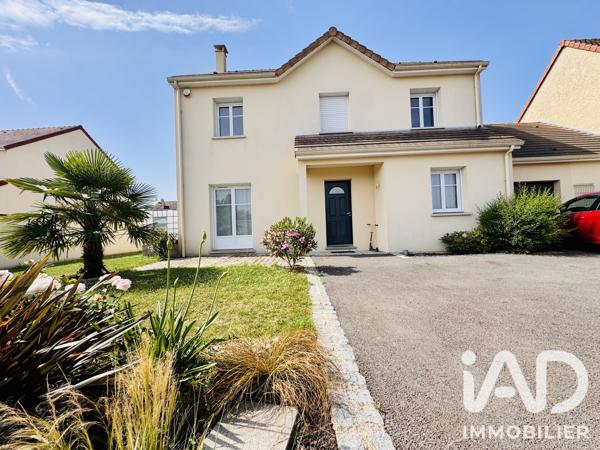 Maison à vendre 6 pièces 132 m² Mézières-sur-Seine
