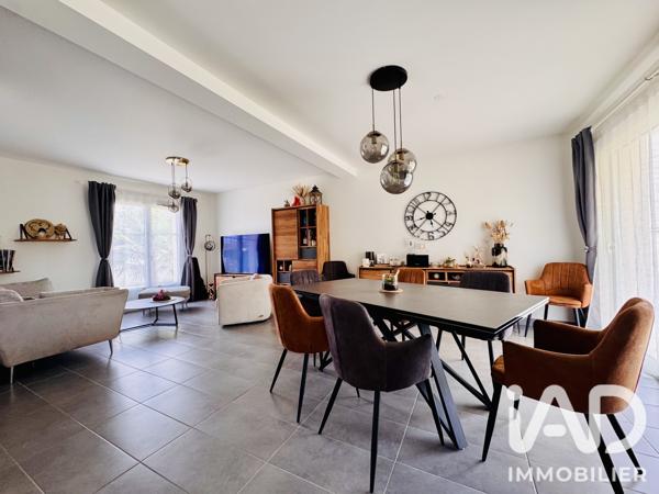 Maison à vendre 6 pièces 132 m² Mézières-sur-Seine