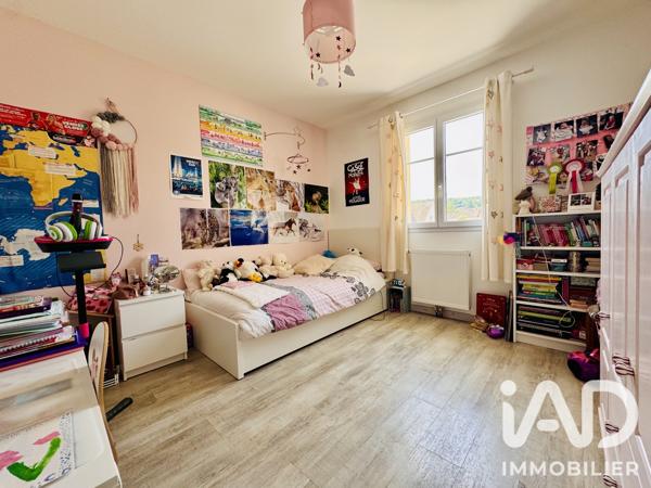 Maison à vendre 6 pièces 132 m² Mézières-sur-Seine