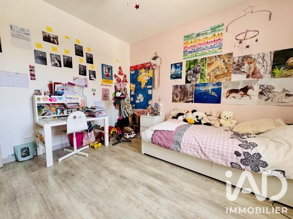Maison à vendre 6 pièces 132 m² Mézières-sur-Seine