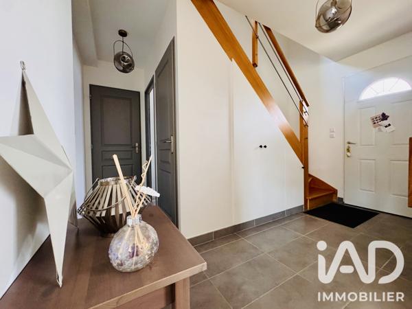 Maison à vendre 6 pièces 132 m² Mézières-sur-Seine