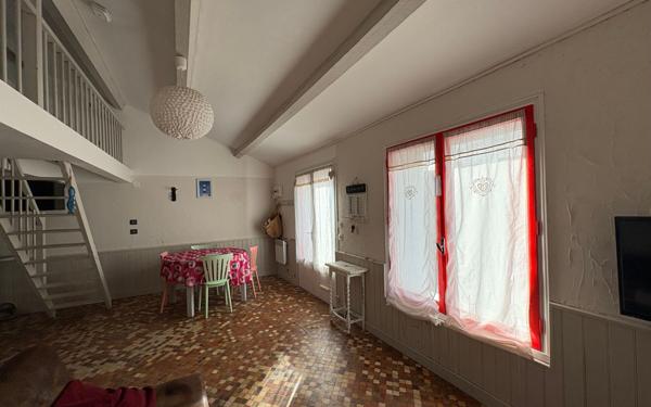 Maison à vendre    1 pièce •  Dolus-d'Oléron
