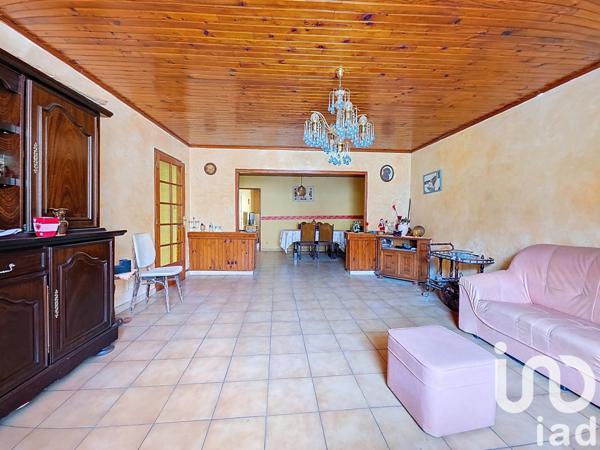 House for sale 6 rooms 180 m² Bernis