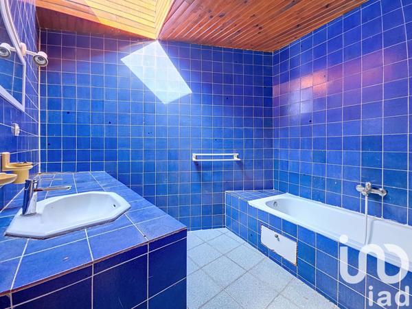 House for sale 6 rooms 180 m² Bernis