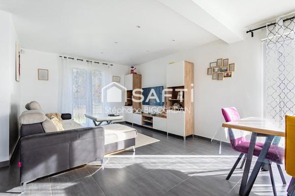 Maison 2016 Rioz, 137m², 4ch, mezza, 6 ares, piscine