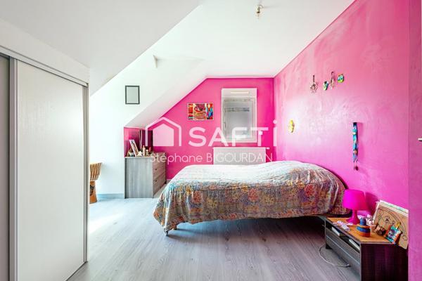 Maison 2016 Rioz, 137m², 4ch, mezza, 6 ares, piscine