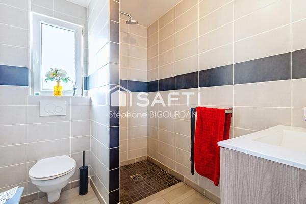 Maison 2016 Rioz, 137m², 4ch, mezza, 6 ares, piscine