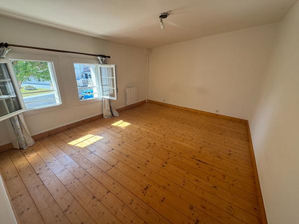 Maison 5 pièces 169 m² à louer - St-Palais-sur-Mer