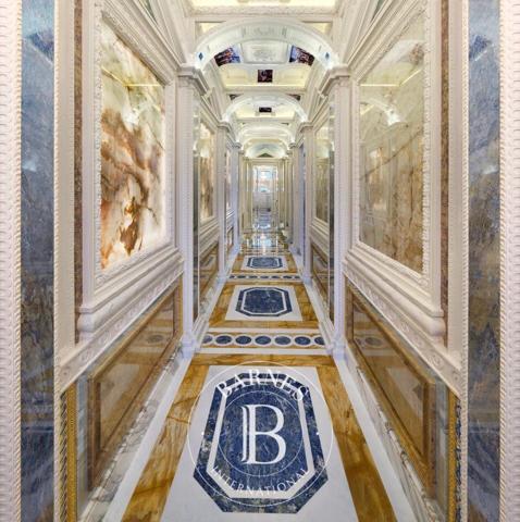 Paris 16ème, Hôtel particulier  522 m² à vendre