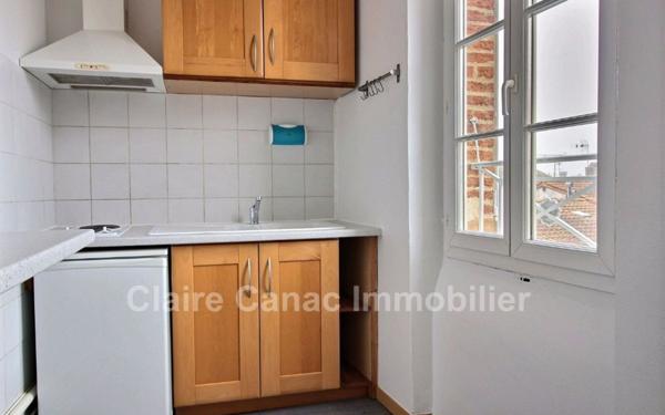 Appartement à louer    2 pièces •  Saint-Sulpice-la-Pointe