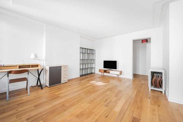 Paris (75010) Paris 10ème, Louis Blanc, appartement 63m2 en parfait état