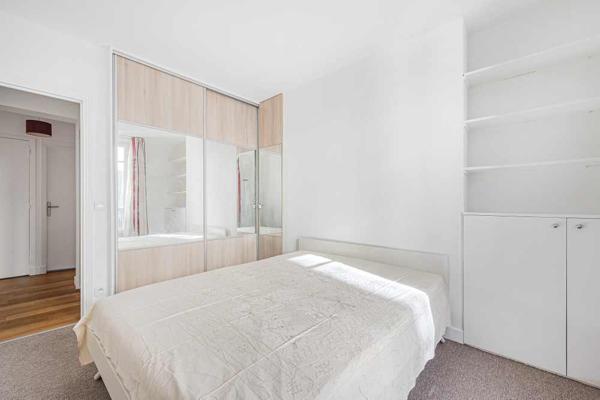 Paris (75010) Paris 10ème, Louis Blanc, appartement 63m2 en parfait état