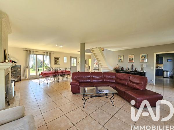 Maison à vendre 7 pièces 260 m² Thoiry