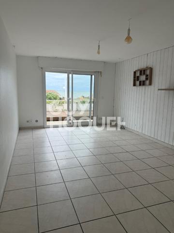 VUE MER À vendre : Appartement 2 pièces à LA COTINIERE