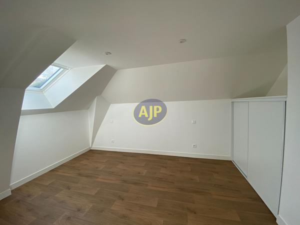 Location maison Pontivy : 1 000 € - AJP Immobilier Pontivy