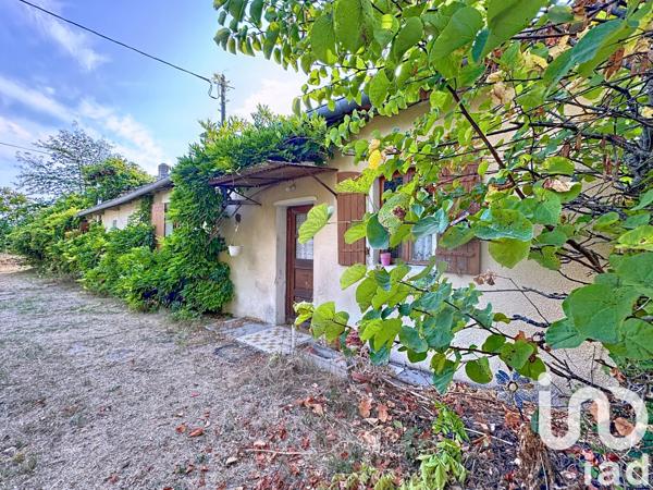 Maison à vendre 5 pièces 147 m² Brie-sous-Chalais