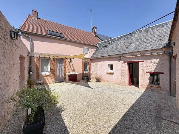 Vente                                                      Maison
                        
                     6 pièces                      113 m2                     à Auneau