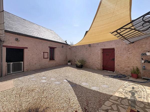 Vente                                                      Maison
                        
                     6 pièces                      113 m2                     à Auneau