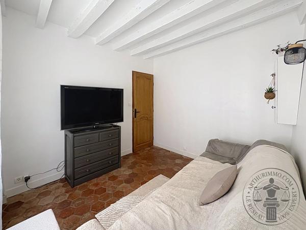 Vente                                                      Maison
                        
                     6 pièces                      113 m2                     à Auneau