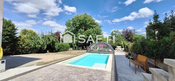 Maison familiale 5 chambres avec piscine à Guéret