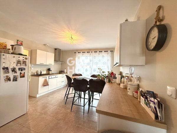 MAISON À VENDRE DE 4 PIÈCES DE 74,00 M²