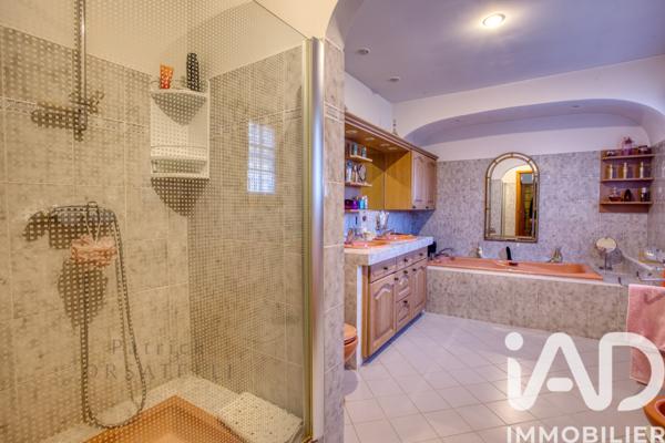 Maison à vendre 4 pièces 124 m² Fréjus